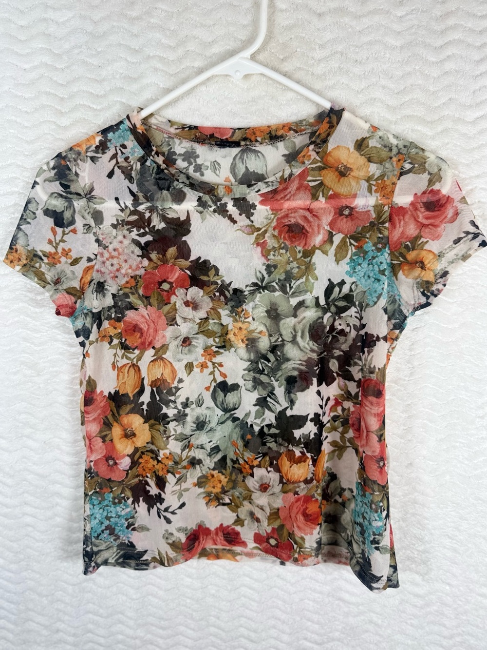 Floral Sheer Short Sleeve Top - Multicolor Floral print 😊 love this 🧡